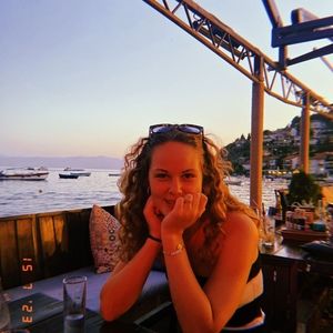 Meet your Posher, Britt